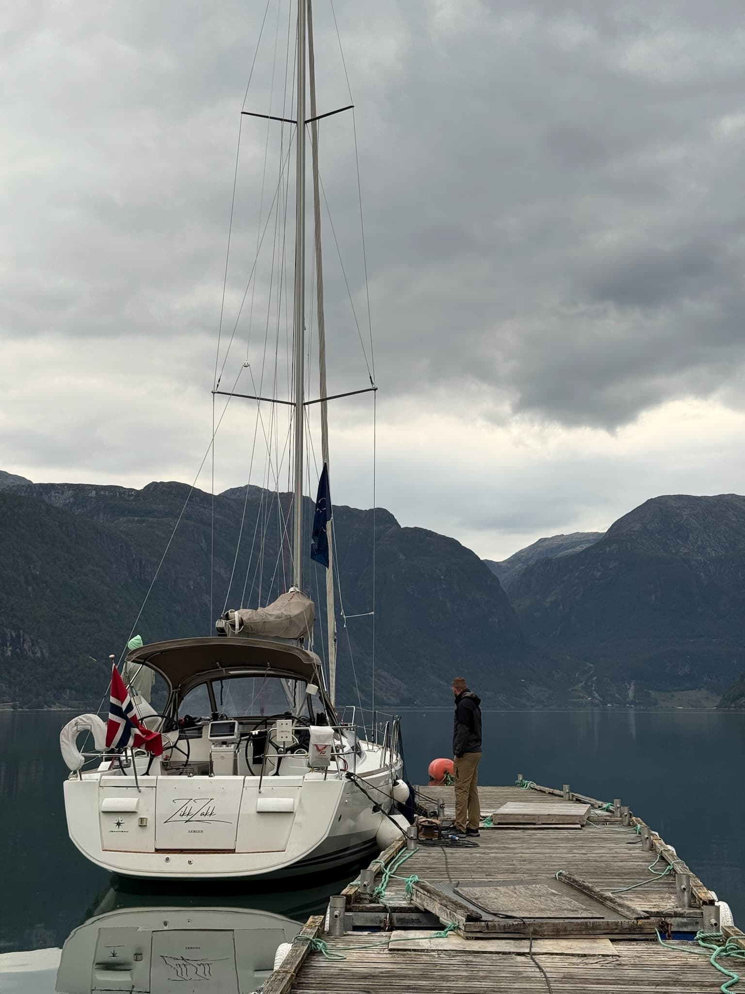 Sailing yacht with full sails